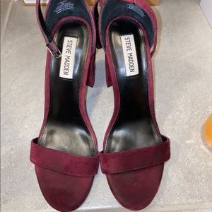 Steve Madden heels burgundy